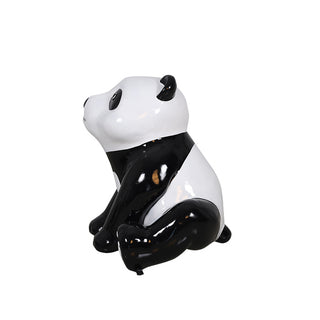 Panda Cub, Sitting